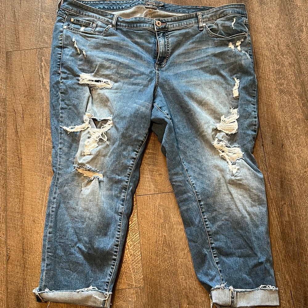 Torrid crop boyfriend distressed jeans - 24